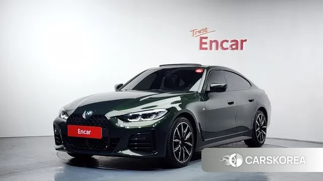 BMW 4 Series (G22) 2022 Зеленый из Кореи