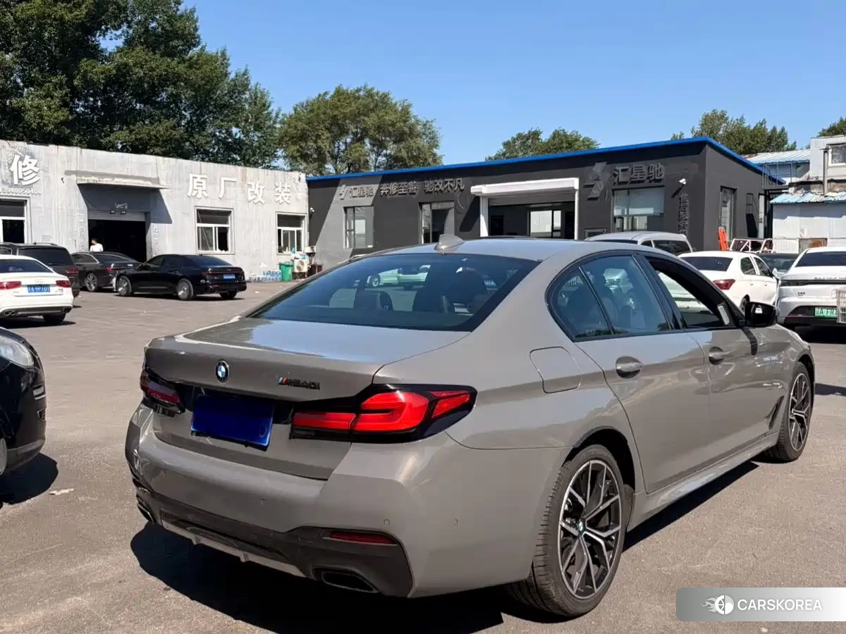 BMW 5 series 2021 Silver/gray из Китая