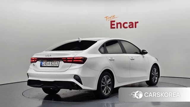 Kia The New K3 2nd generation 2021 Белый из Кореи