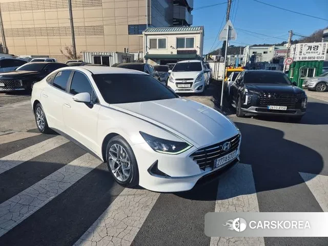Hyundai Sonata (DN8) 2019 Белый из Кореи