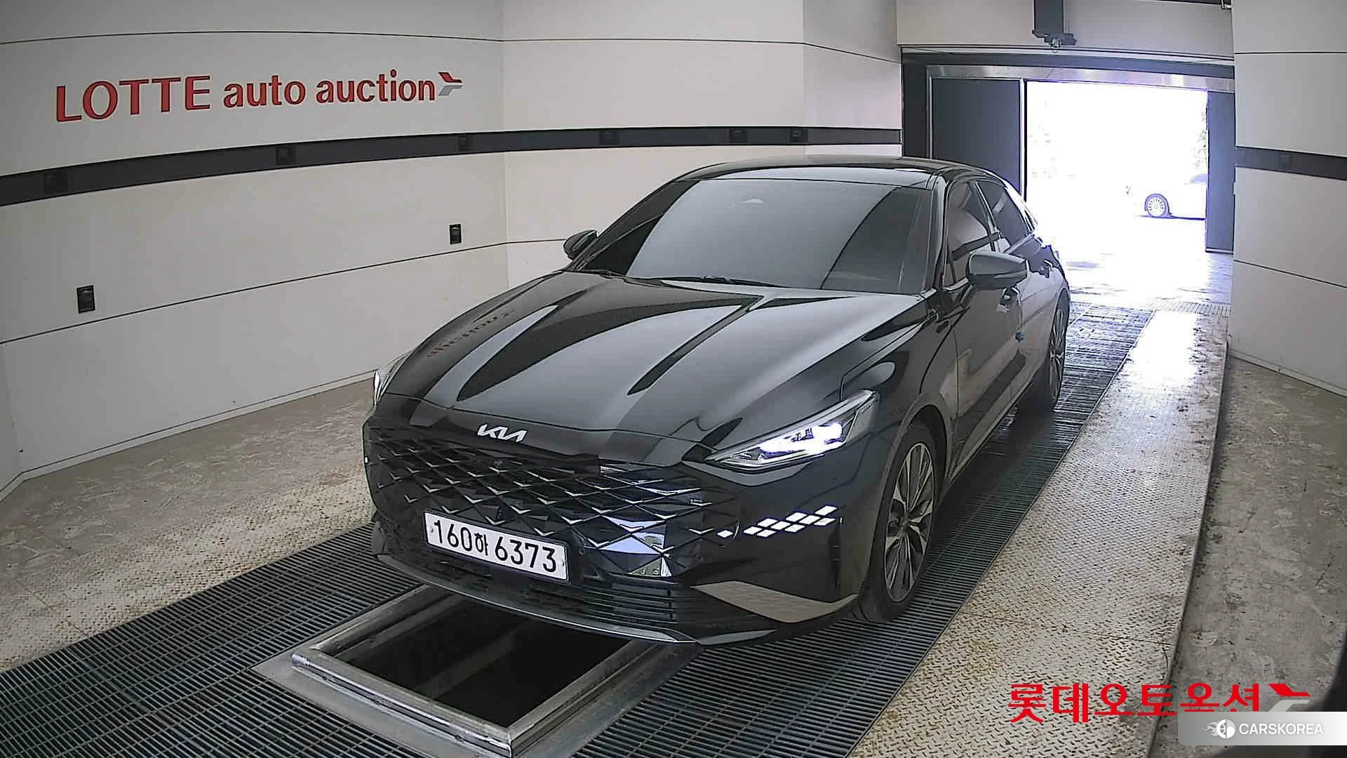 Kia K8 2022 Aurora Black Pearl из Кореи