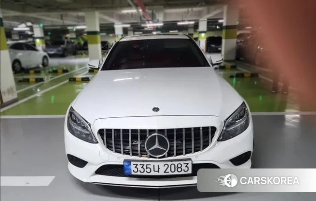 Mercedes-Benz C-Class W205 2021 Белый из Кореи