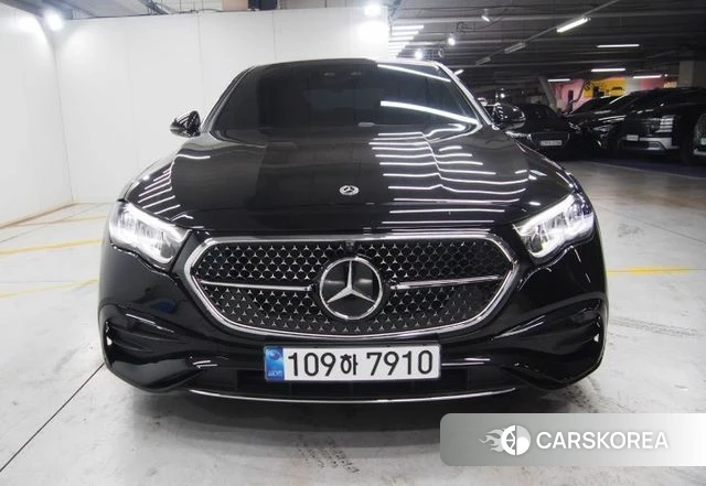 Mercedes-Benz E-Class W214 2025 Черный из Кореи