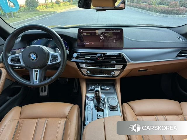 BMW 5 series (imported) 2020 Черный из Китая