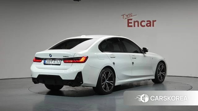 BMW 3 Series (G20) 2023 Белый из Кореи