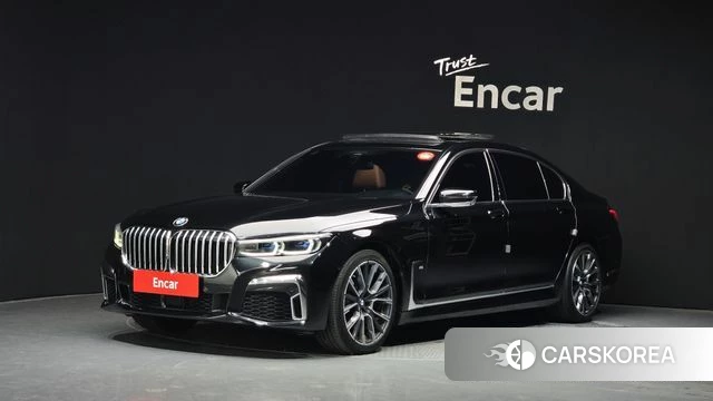 BMW 7 Series (G11) 2019 Черный из Кореи