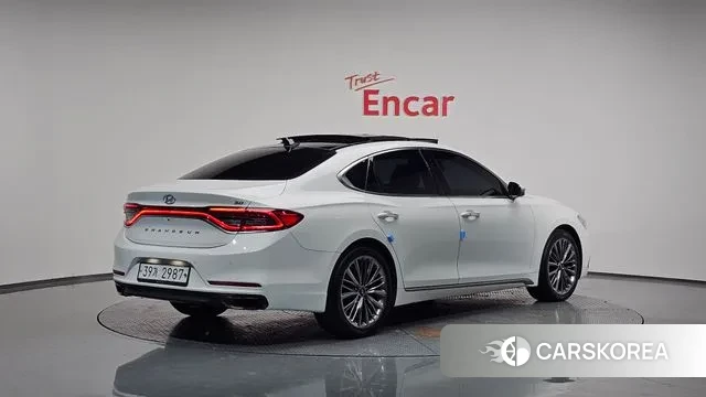 Hyundai Grandeur IG 2018 Белый из Кореи