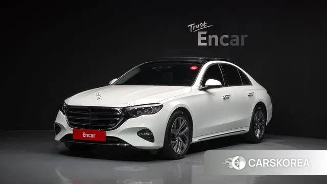 Mercedes-Benz E-Class W214 2024 Белый из Кореи