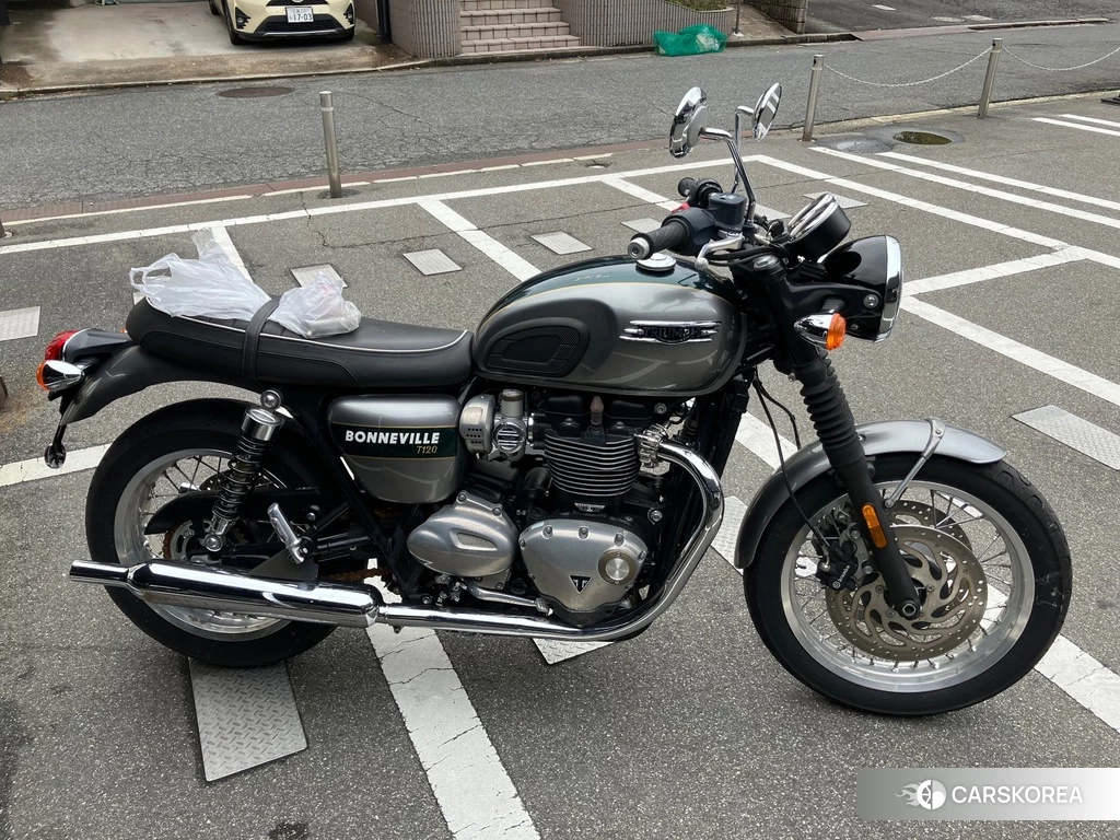 Проданный Triumph BONNEVILLE T120 2022 из Японии