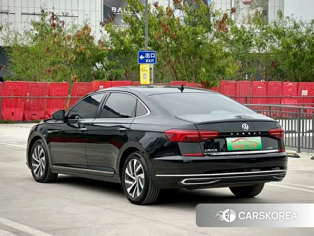 Volkswagen Passat PHEV 2020 Черный из Китая