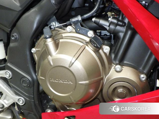 Engine photo