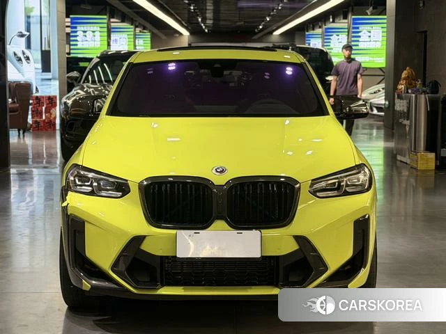 BMW X4 M 2023 Желтый из Китая