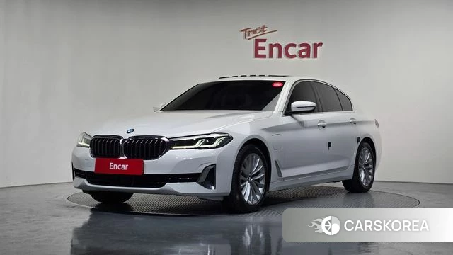 BMW 5 Series (G30) 2020 Белый из Кореи