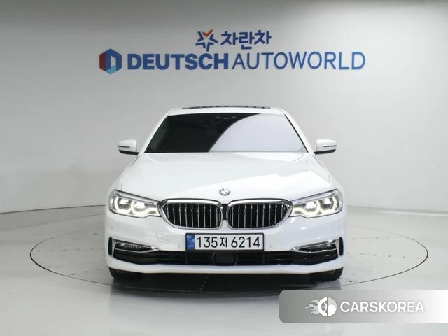 BMW 5 Series (G30) 2020 Белый из Кореи
