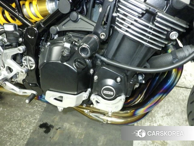 Engine photo