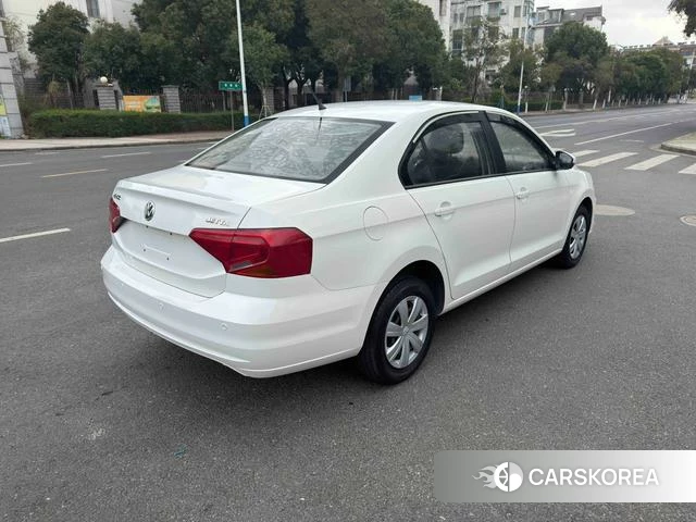 Volkswagen Jetta 2018 Белый из Китая