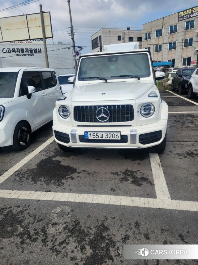 Mercedes-Benz G-Class W463b 2021 Белый из Кореи