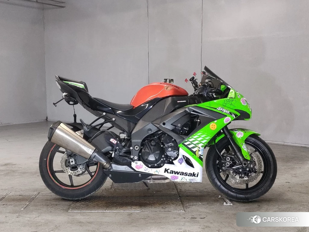 Проданный Kawasaki ZX-10R NINJA 2011 из Японии