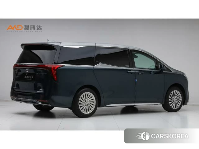 Buick century 2022 Зеленый из Китая