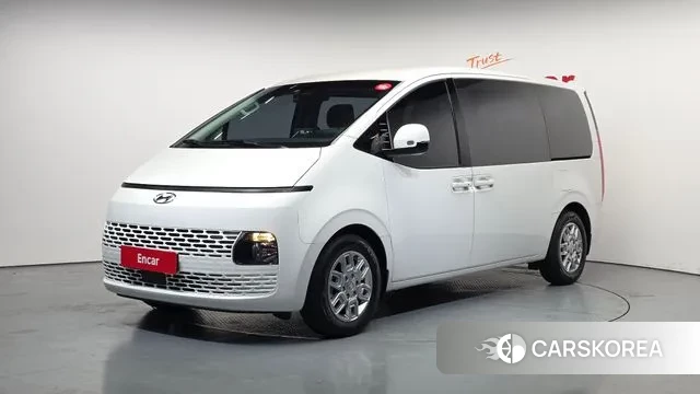 Hyundai Staria 2022 Белый из Кореи