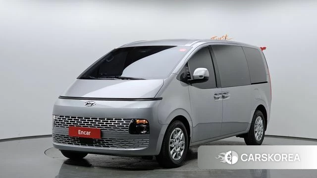 Hyundai Staria 2022 Серебряный из Кореи