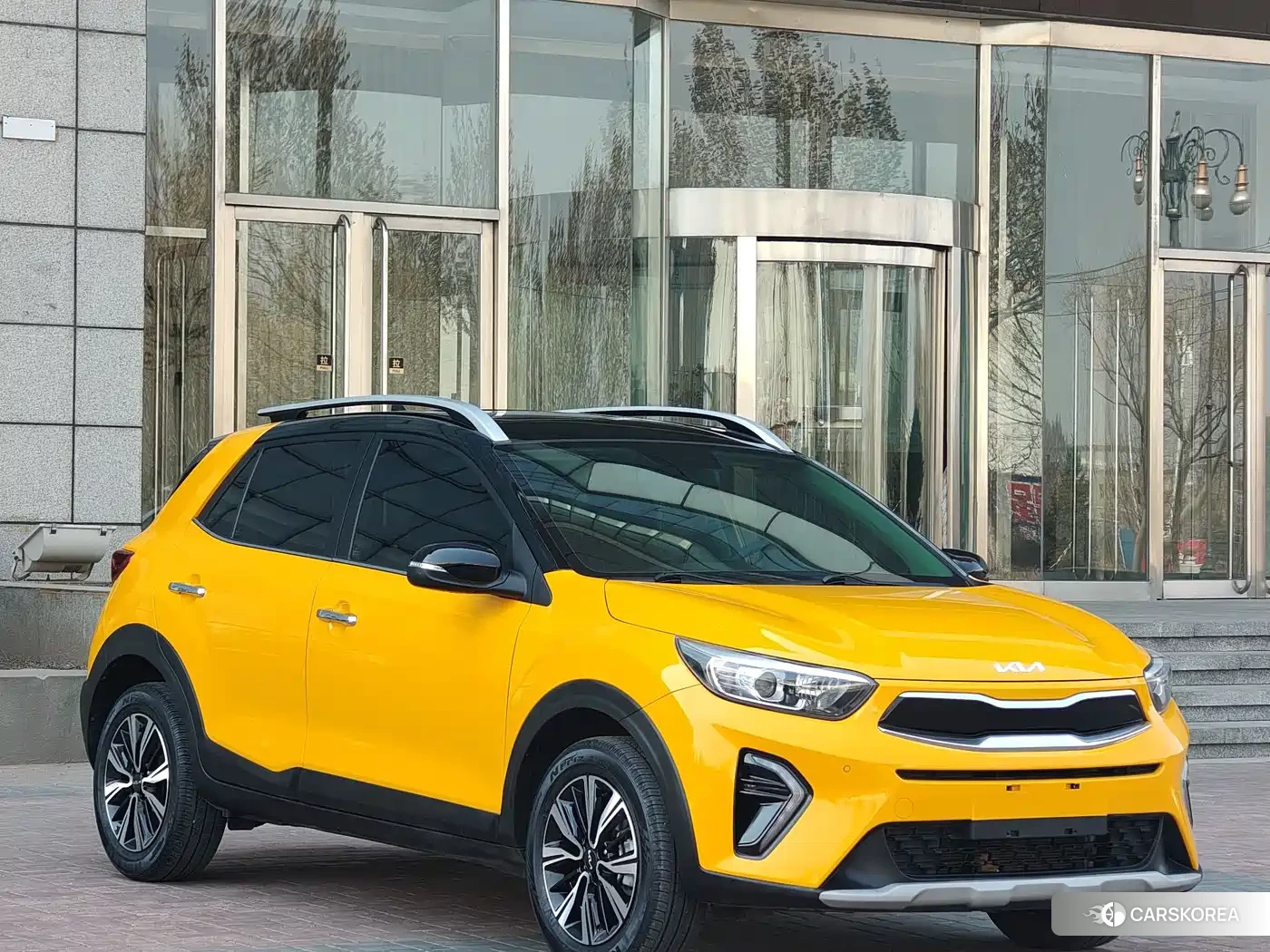 Kia Yi Ran 2024 Yellow/orange из Китая