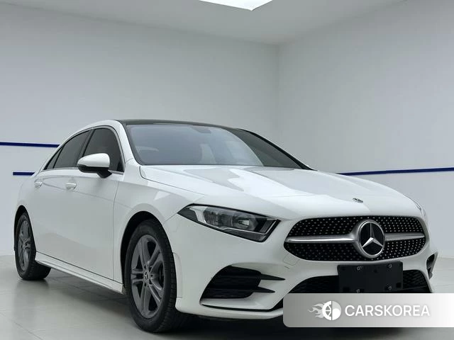 Mercedes-Benz Class A 2023 Белый из Китая