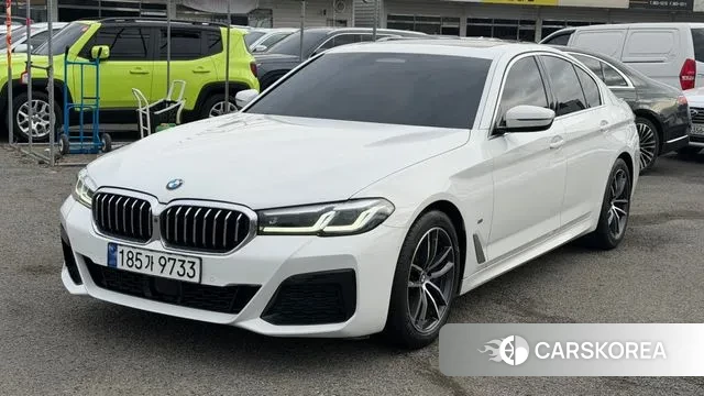 BMW 5 Series (G30) 2022 Белый из Кореи