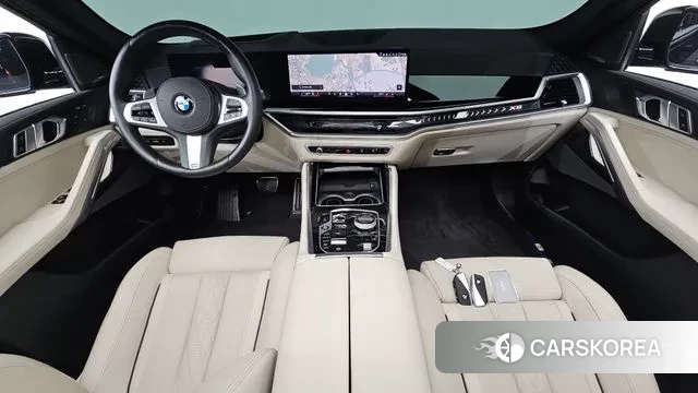 BMW X6 (G06) 2024 Черный из Кореи