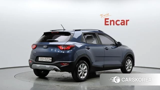 Kia Stonic 2018 Синий нефрит из Кореи