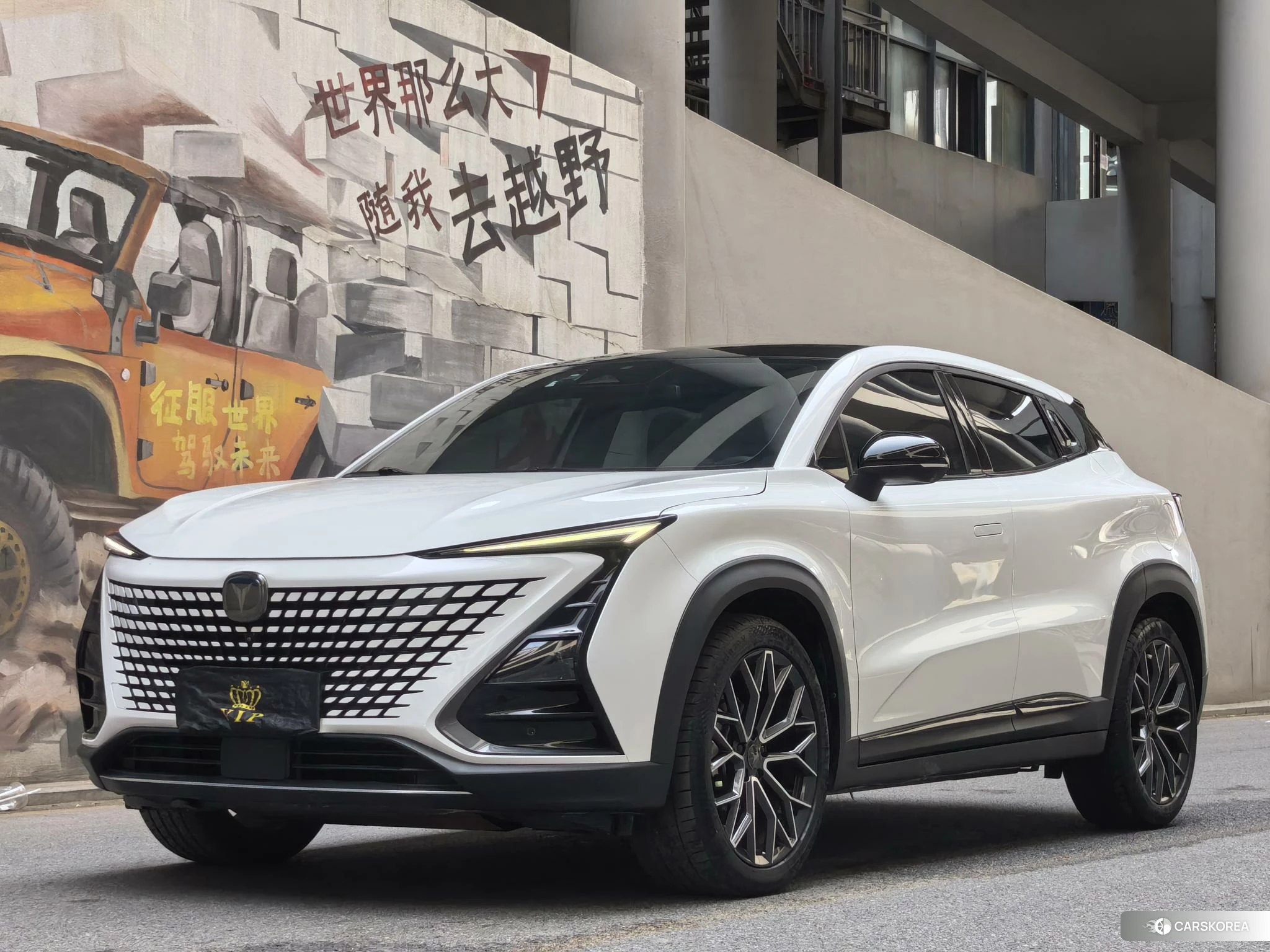 Chang'an UNI-T 2021 Белый из Китая