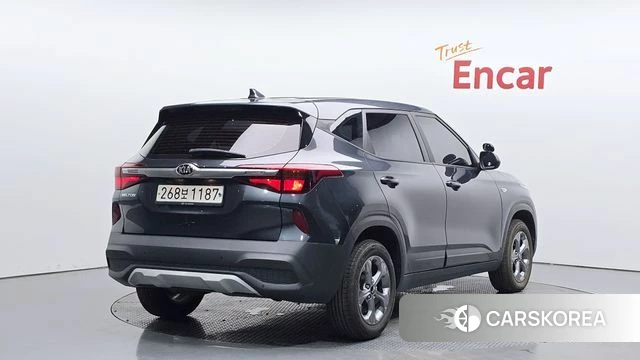 Kia Seltos 2020 Серый из Кореи