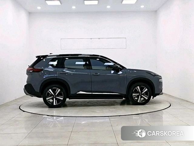 Nissan Qijun 2021 Другой из Китая
