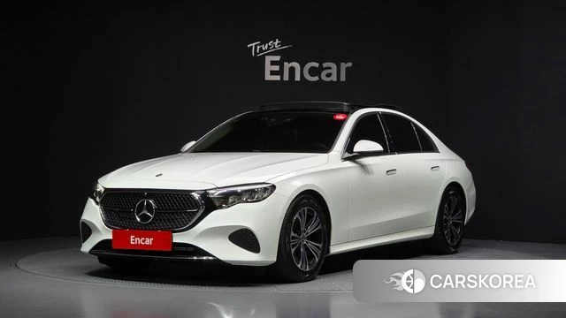 Mercedes-Benz E-Class W214 2024 Белый из Кореи