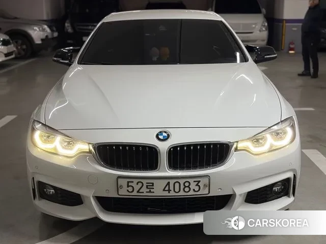 BMW 4 Series (F32) 2019 Белый из Кореи
