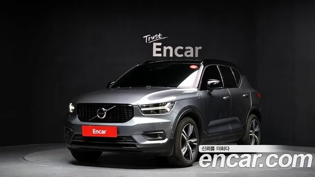 Volvo XC40 2019 Серый из Кореи