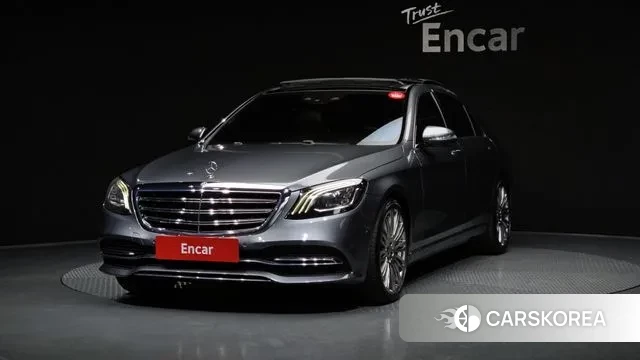 Mercedes-Benz S-Class W222 2018 Серебристо-серый из Кореи