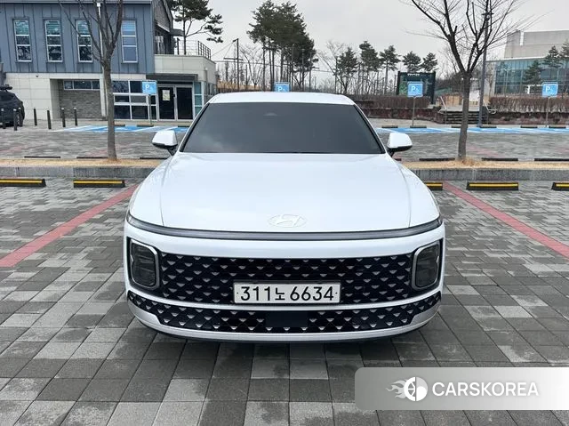 Hyundai Grandeur Hybrid (GN7) 2023 Белый из Кореи