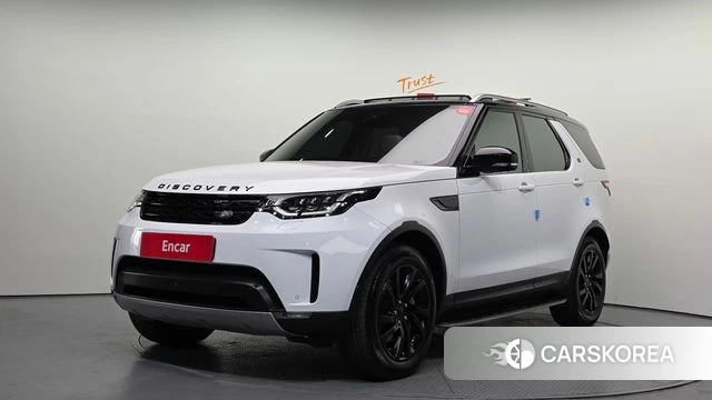 Land Rover Discovery 5 2020 Белый из Кореи