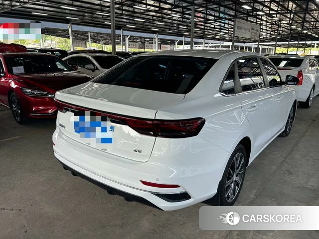 Geely Automobile Emgrand 2023 Белый из Китая