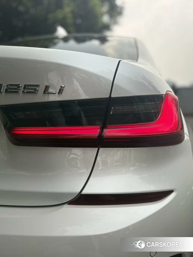 BMW 3 series 2021 Белый из Китая