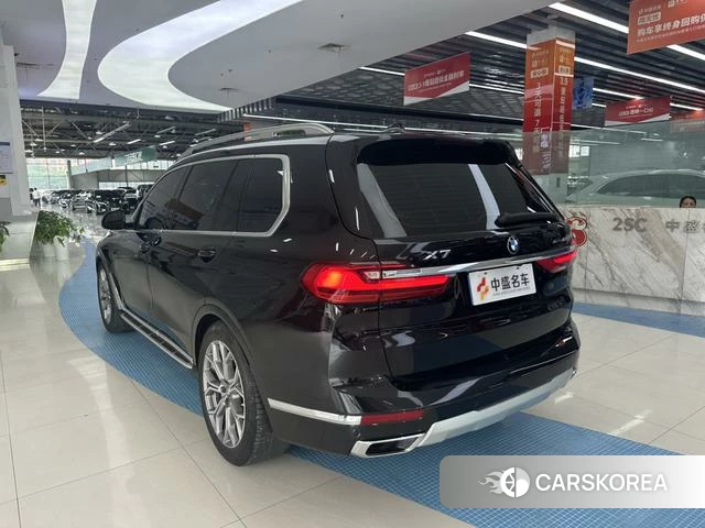 BMW X7 2021 Синий из Китая