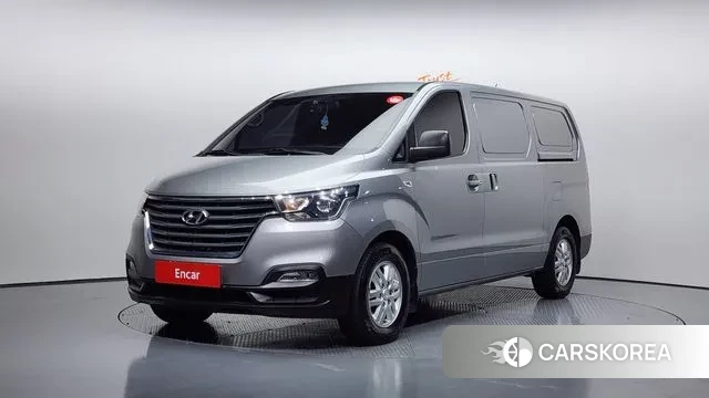 Hyundai The New Grand Starex 2019 Серебристо-серый из Кореи