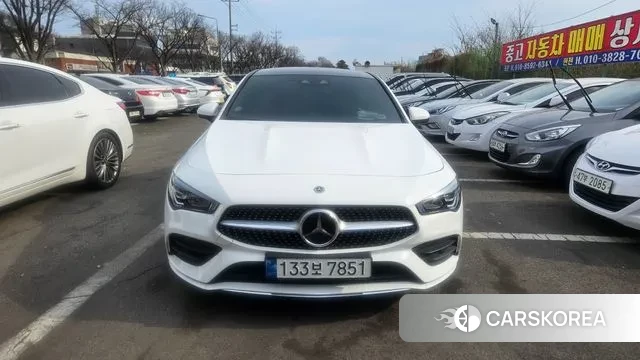 Mercedes-Benz CLA-Class C118 2023 Жемчужный цвет из Кореи