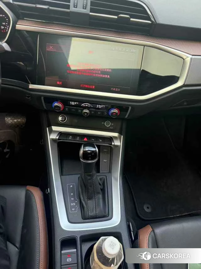 Audi Q3 2021 Белый из Китая