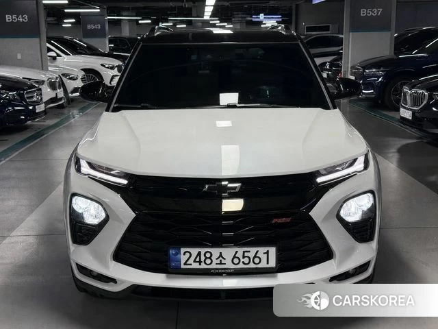 Chevrolet (GM Daewoo) Trailblazer 2021 Белый из Кореи