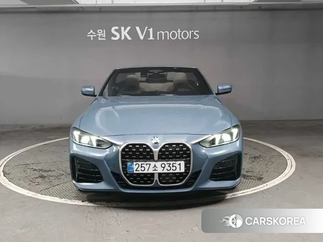 BMW 4 Series (G22) 2025 Небесно-голубой из Кореи