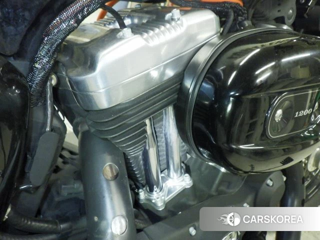 Engine photo