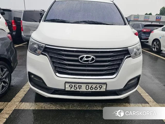 Hyundai The New Grand Starex 2018 Белый из Кореи
