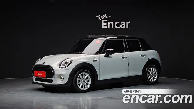 Mini Cooper 2020 Серебристо-серый из Кореи